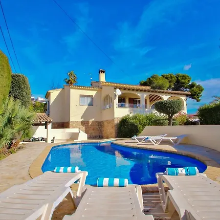Bal-30e - Traditionally Furnished Detached With Peaceful Surroundings In *